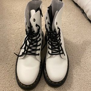 Jadon Doc Martens